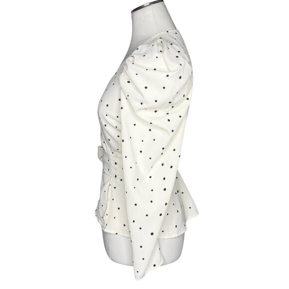 ASTR the Label Puff Sleeve Floral Wrap Top size Small - Picture 6 of 10